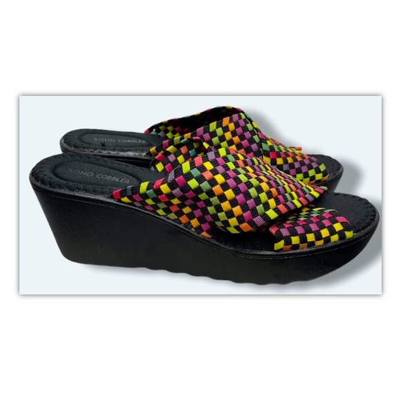 Soho Cobbler Wedge Flip Flops Sandals Black 7 - Picture 4 of 9